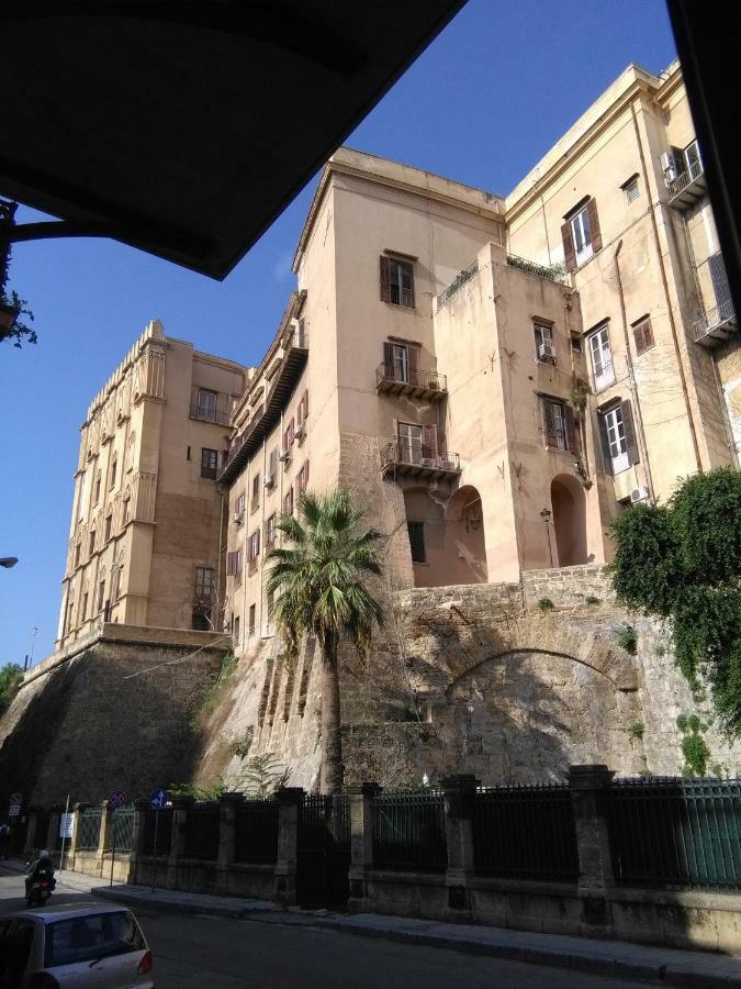 Hello Cathedral House Apartment Palermo Exterior photo